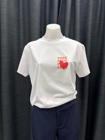 More Amor T-shirt