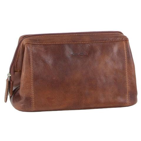 PIERRE CARDIN RUSTIC LEATHER TOILETRY BAG COGNAC